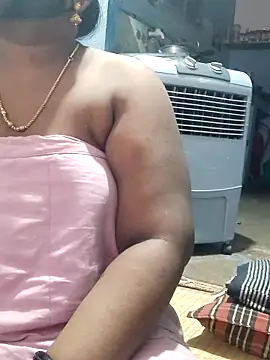 divyasree1431 online show from May 16, 4:39 pm