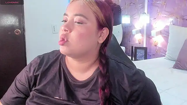 tatikanyx online show from February 28, 1:12 pm