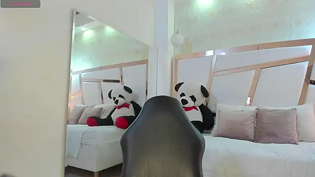 tatikanyx online show from July 2, 12:22 pm