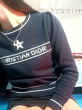 MilkShow online show from January 31, 10:30 pm