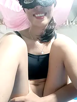 MilkShow online show from June 7, 9:35 am