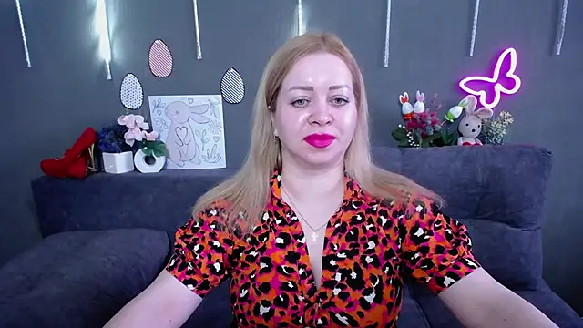 OliviaVerr online show from March 29, 6:35 am