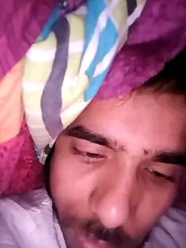 Rajkuma12345 online show from January 18, 2:37 am