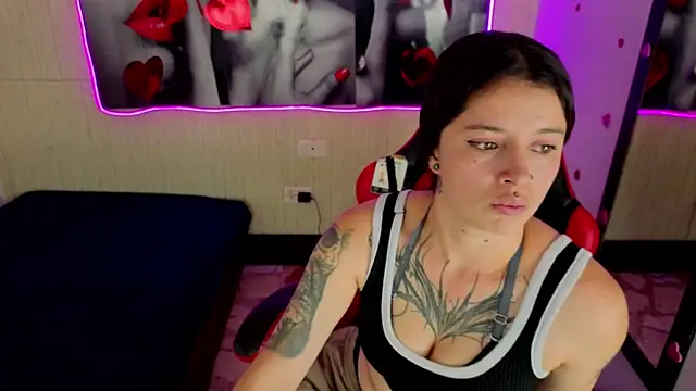 Harley quinzell online show from March 19, 7:40 pm