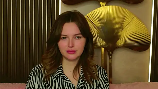 Karina Thorn online show from March 15, 8:48 pm