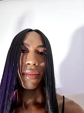 Snapshot of zarina_coleman chatting on June 3, 11:32 pm zarina coleman online show from June 3, 11:32 pm