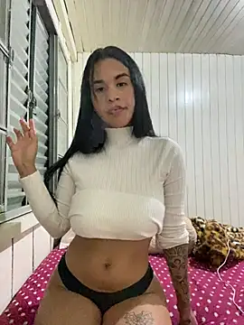 aslhey sandova online show from February 14, 5:15 am