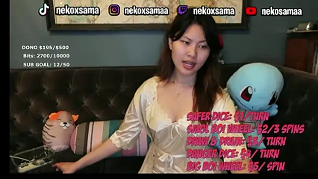 nekoxwaifu online show from June 23, 8:51 pm