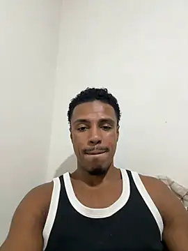Snapshot of LorenzoBlack27 chatting on May 6, 12:19 am LorenzoBlack27 online show from May 6, 12:19 am