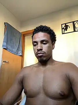 Snapshot of LorenzoBlack27 chatting on June 2, 8:11 pm LorenzoBlack27 online show from June 2, 8:11 pm