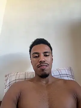 Snapshot of LorenzoBlack27 chatting on June 7, 1:59 pm LorenzoBlack27 online show from June 7, 1:59 pm