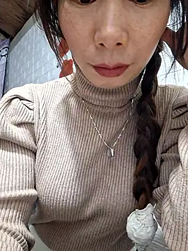 Adela-222 online show from January 9, 8:28 am