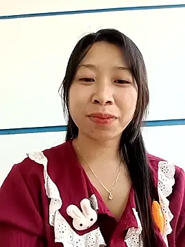 Snapshot of Mayly_lucky2 chatting on May 16, 1:13 am Mayly lucky2 online show from May 16, 1:13 am