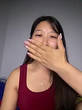 Snapshot of Mayly_lucky2 chatting on May 18, 7:03 am Mayly lucky2 online show from May 18, 7:03 am