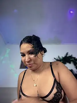 YaraXX1 online show from February 6, 4:39 am