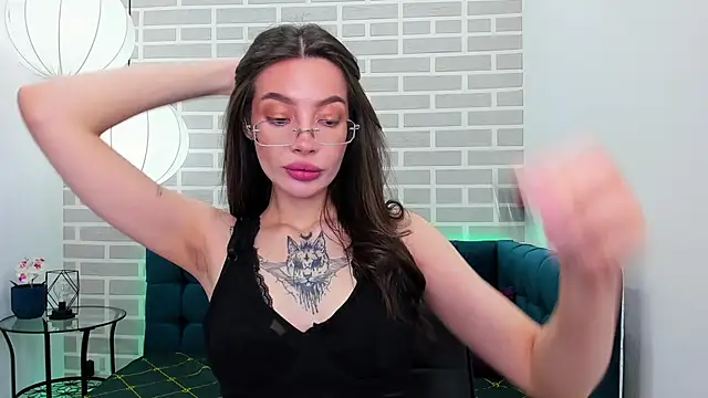 IvyDainty online show from May 27, 1:57 am