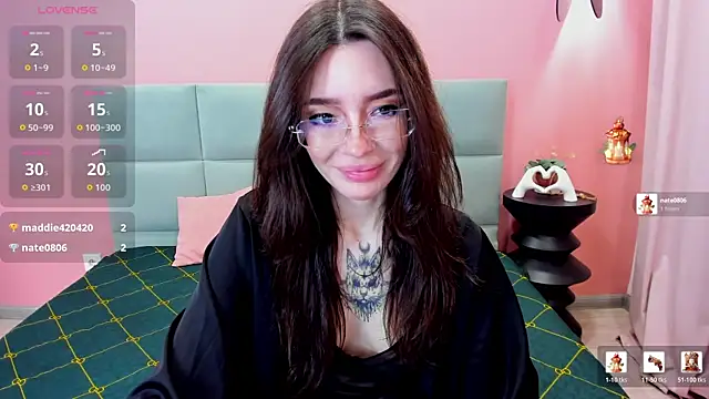 IvyDainty online show from June 12, 1:26 am