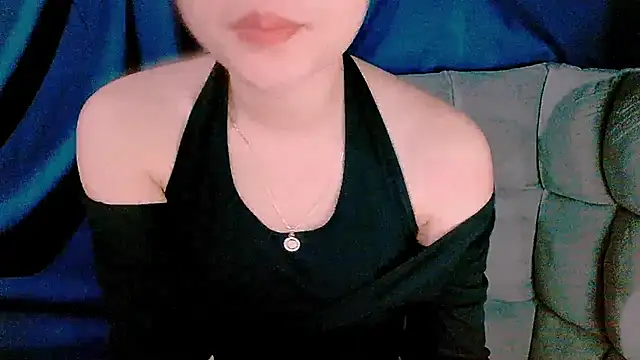 Snapshot of ting_368 chatting on July 12, 2:30 pm ting 368 online show from July 12, 2:30 pm