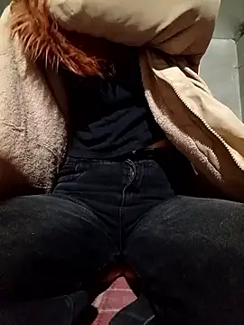 Snapshot of hoahong2 chatting on January 15, 2:54 pm hoahong2 online show from January 15, 2:54 pm