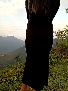 Snapshot of hoahong2 chatting on February 27, 10:48 am hoahong2 online show from February 27, 10:48 am