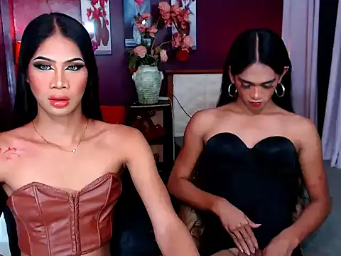 SEDUCTIVExDEMI online show from April 28, 9:36 am