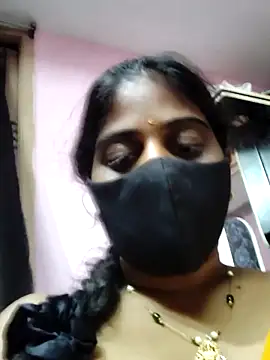 Snapshot of suma_telugu1 chatting on June 4, 3:01 am suma telugu1 online show from June 4, 3:01 am
