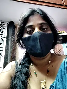 Snapshot of suma_telugu1 chatting on June 22, 2:02 am suma telugu1 online show from June 22, 2:02 am