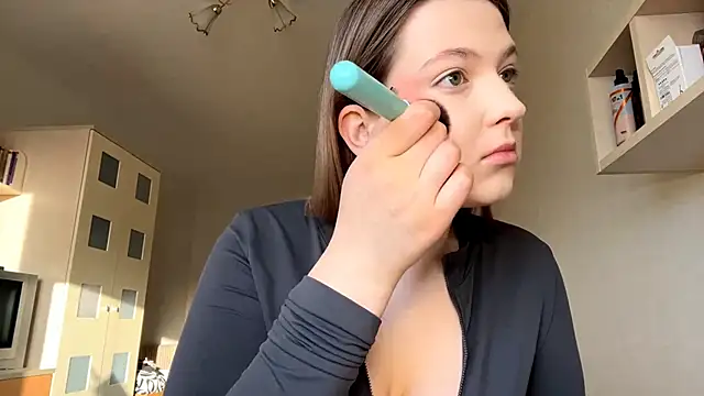 JammieMickiewicz online show from March 10, 5:34 am