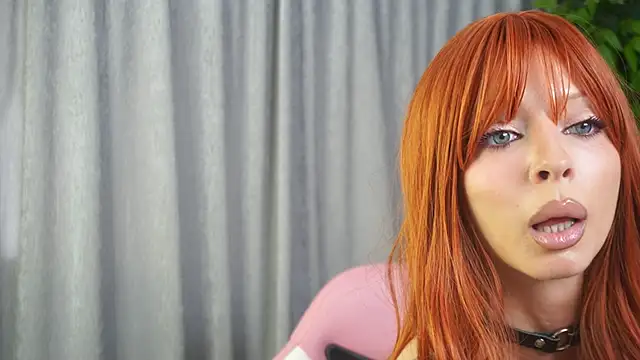 LanaReals online show from February 22, 8:02 am