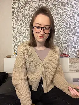 Snapshot of Persephone_Kore chatting on February 9, 5:39 pm Persephone Kore online show from February 9, 5:39 pm