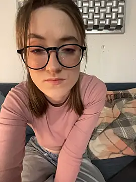 Snapshot of Persephone_Kore chatting on March 15, 6:14 pm Persephone Kore online show from March 15, 6:14 pm