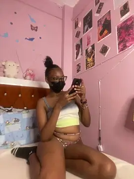 thakhiii3 online show from March 18, 3:48 pm