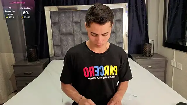 LeoMonnroe online show from July 25, 7:55 pm
