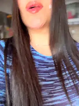 Veronica Wins  online show from June 3, 2:33 pm