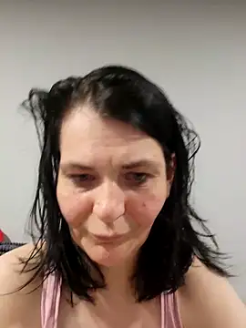Snapshot of roksa2026 chatting on May 3, 8:15 pm roksa2026 online show from May 3, 8:15 pm