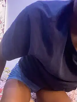 Snapshot of Zarayanga chatting on August 2, 12:36 pm Zarayanga online show from August 2, 12:36 pm
