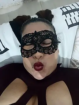 PatriciaGrajales online show from January 18, 1:20 am