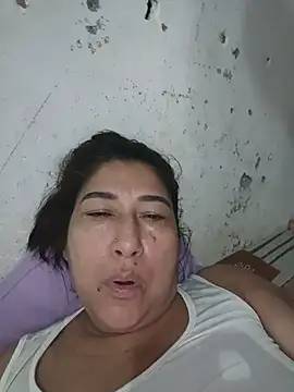 PatriciaGrajales online show from June 1, 2:08 pm