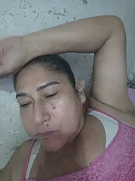 PatriciaGrajales online show from July 15, 9:31 pm
