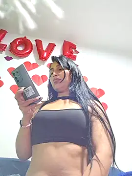 LunaRouuse  online show from February 19, 2:18 am