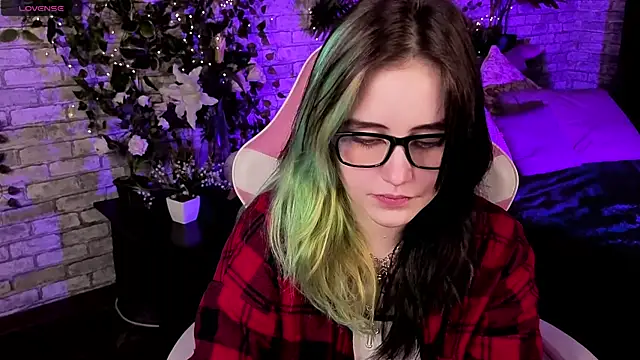 RubyMyst online show from March 11, 8:59 pm