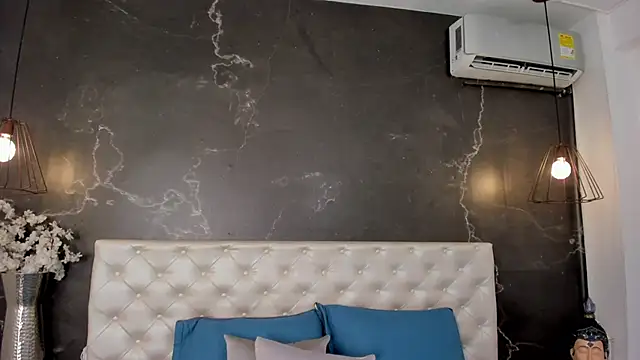 Abriil cutee online show from February 3, 2:53 am