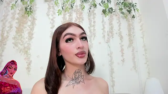 Snapshot of lizz_lunna chatting on May 14, 9:54 pm lizz lunna online show from May 14, 9:54 pm