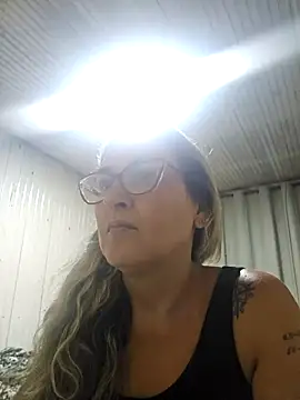 Snapshot of bellafortune69 chatting on February 13, 3:02 am bellafortune69 online show from February 13, 3:02 am