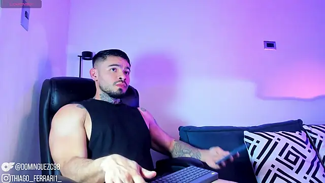 thiago ferrari  online show from April 28, 3:22 am