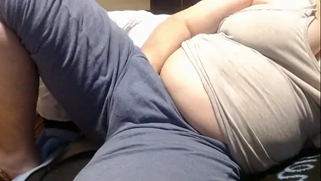 Snapshot of Santanna77 chatting on February 11, 5:07 pm Santanna77 online show from February 11, 5:07 pm