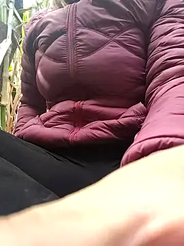 leona118 online show from February 12, 1:11 am