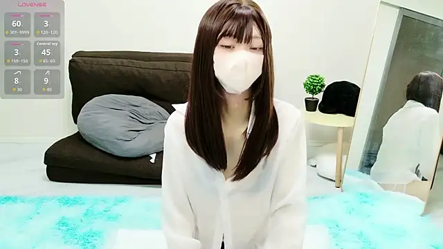 Snapshot of Nanamin- chatting on August 1, 11:53 am Nanamin- online show from August 1, 11:53 am