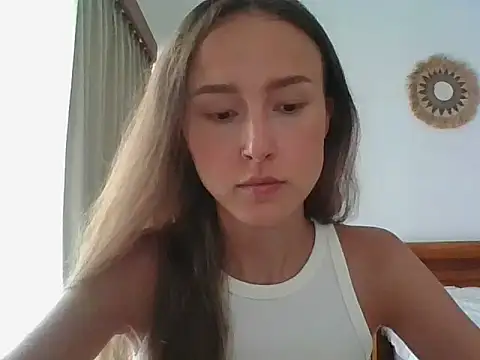 Snapshot of Nyvoria chatting on March 13, 1:34 am Nyvoria online show from March 13, 1:34 am