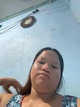 Hottie Pussy online show from May 13, 10:01 am